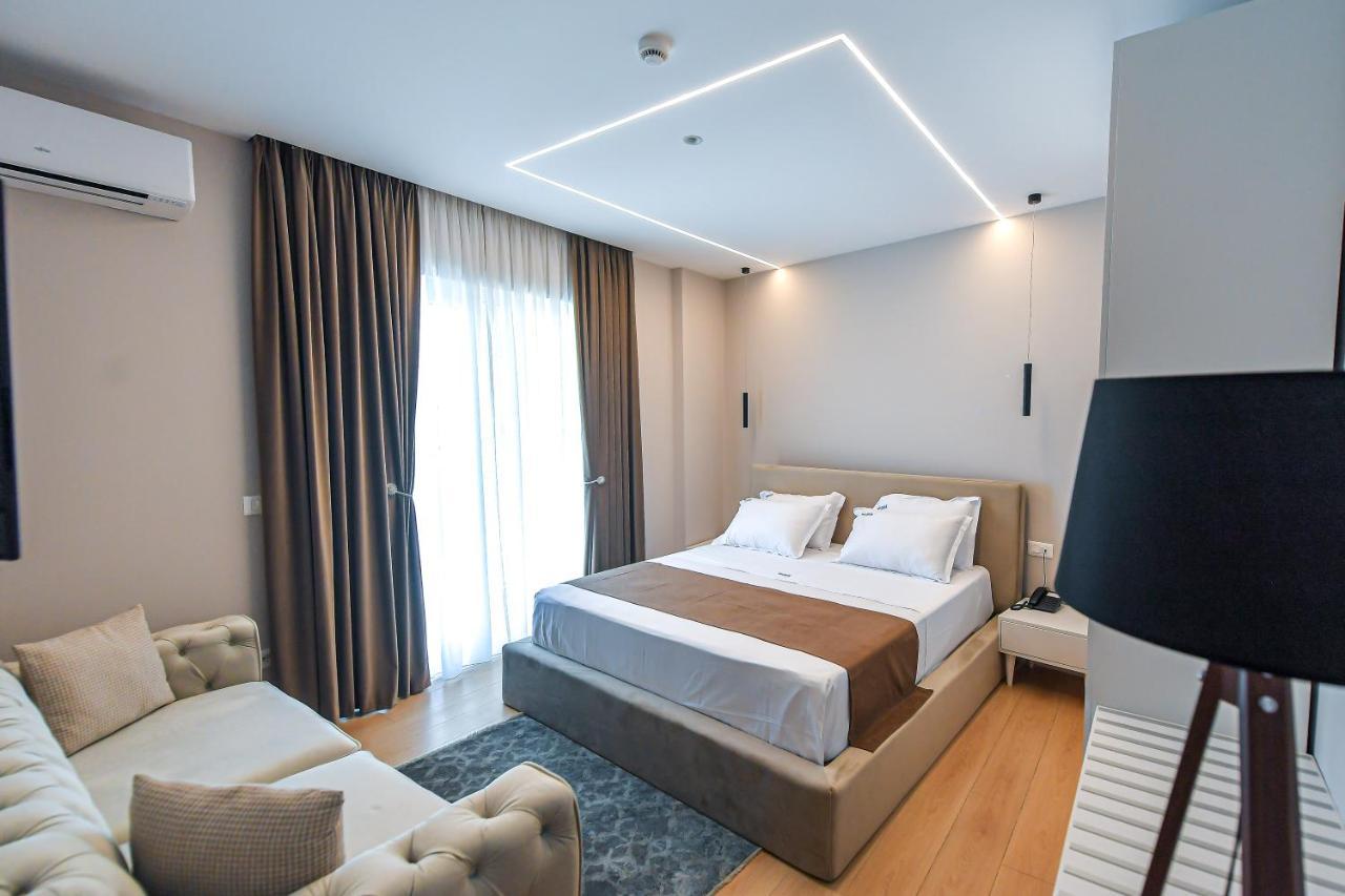 Orik Hotel Vlorë Εξωτερικό φωτογραφία