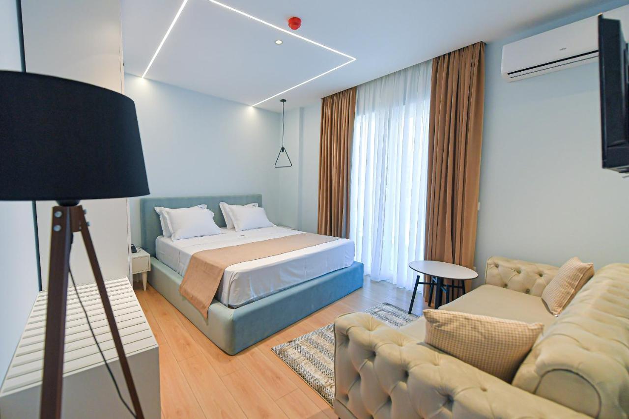 Orik Hotel Vlorë Εξωτερικό φωτογραφία